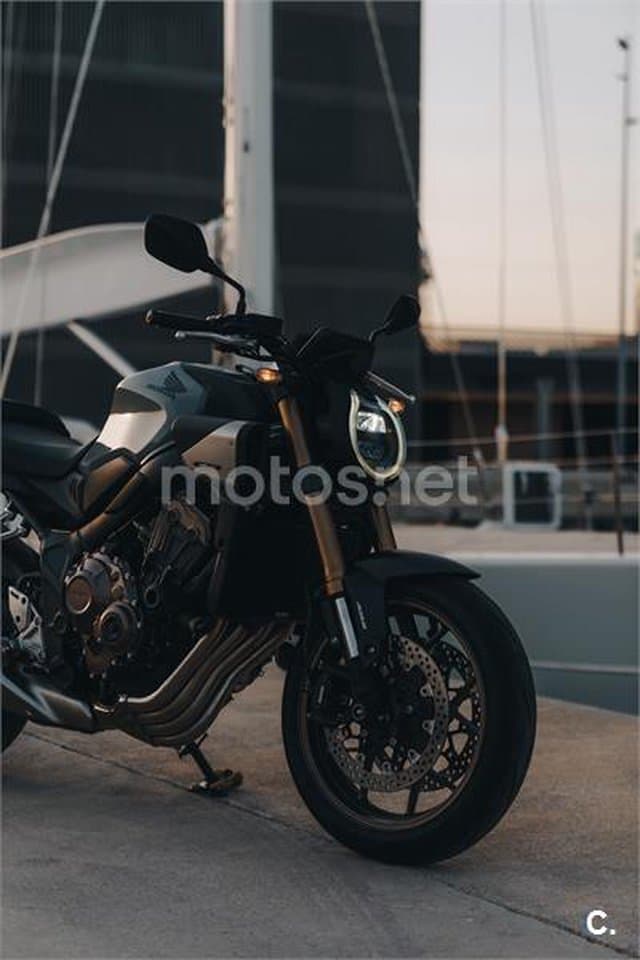 Honda CB 650 R 8000 € 2024 Barcelona - 14