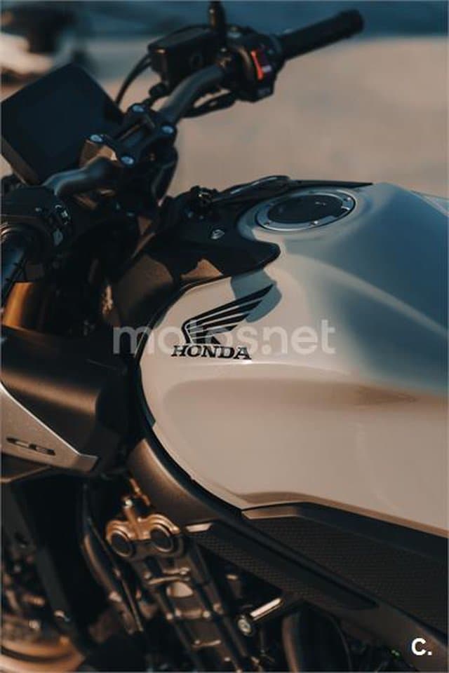 Honda CB 650 R 8000 € 2024 Barcelona - 15