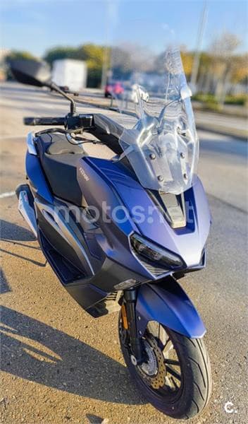 Keeway Vieste 300 2500 € 2023 Barcelona - 1