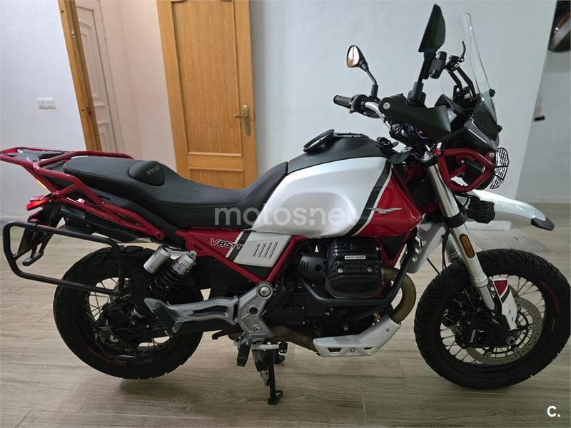 Moto Guzzi V 85 TT 6200 € 2021 Valencia - 1