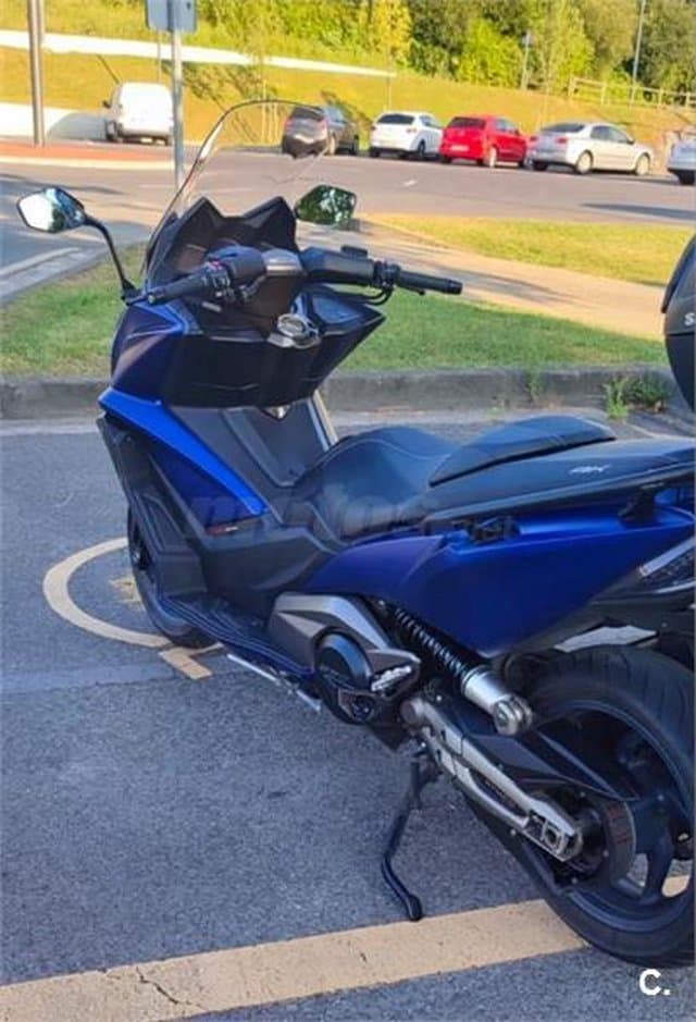 Kymco AK 550 5200 € 2019 Madrid - 3