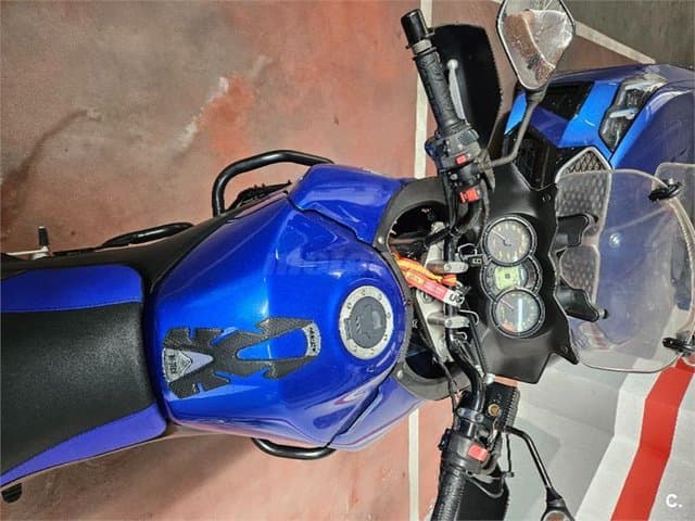 Suzuki V-Strom 650 2799 € 2007 Valencia - 3