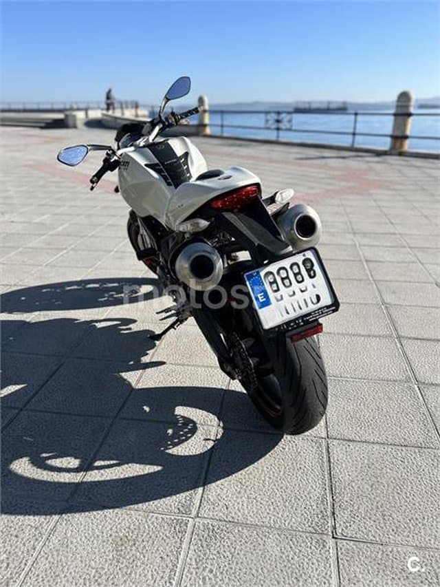 Ducati Monster 696 4500 € 2009 Cantabria - 3