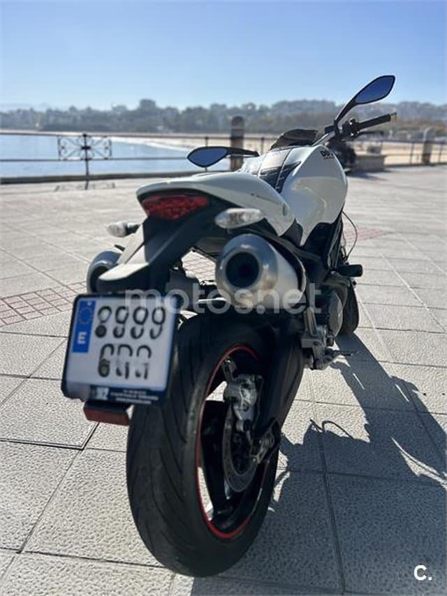Ducati Monster 696 4500 € 2009 Cantabria - 8