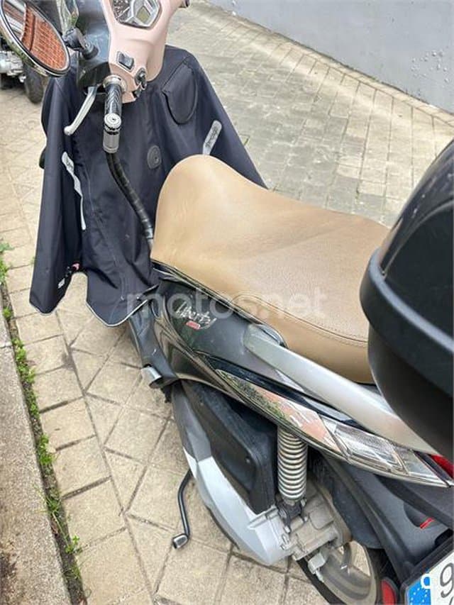 Piaggio Liberty 125 2300 € 2018 Madrid - 3