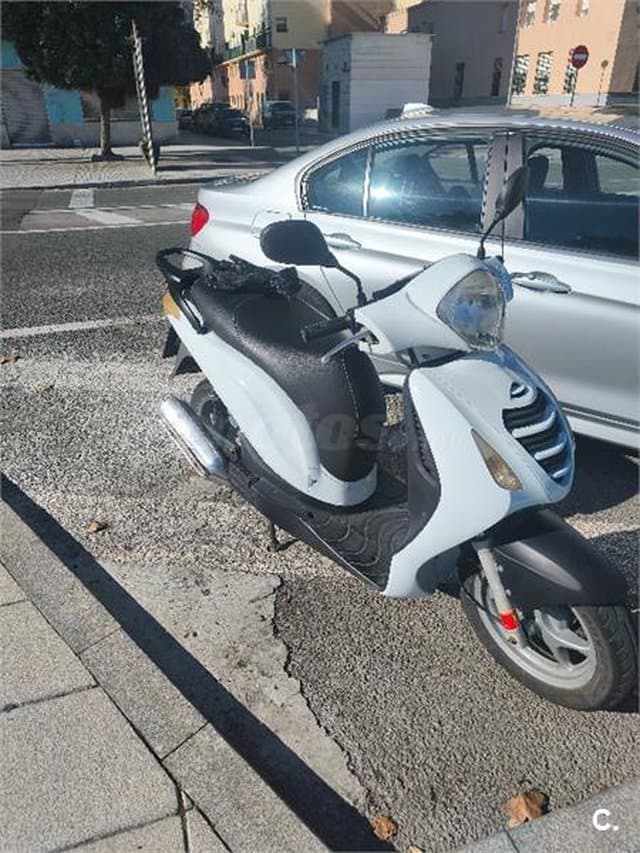 Honda @ 125 1200 € 2008 Cádiz - 9