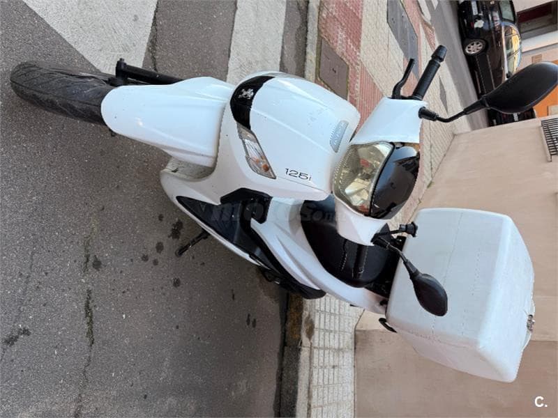 Peugeot TWEET 125 1150 € 2020 Badajoz - 1