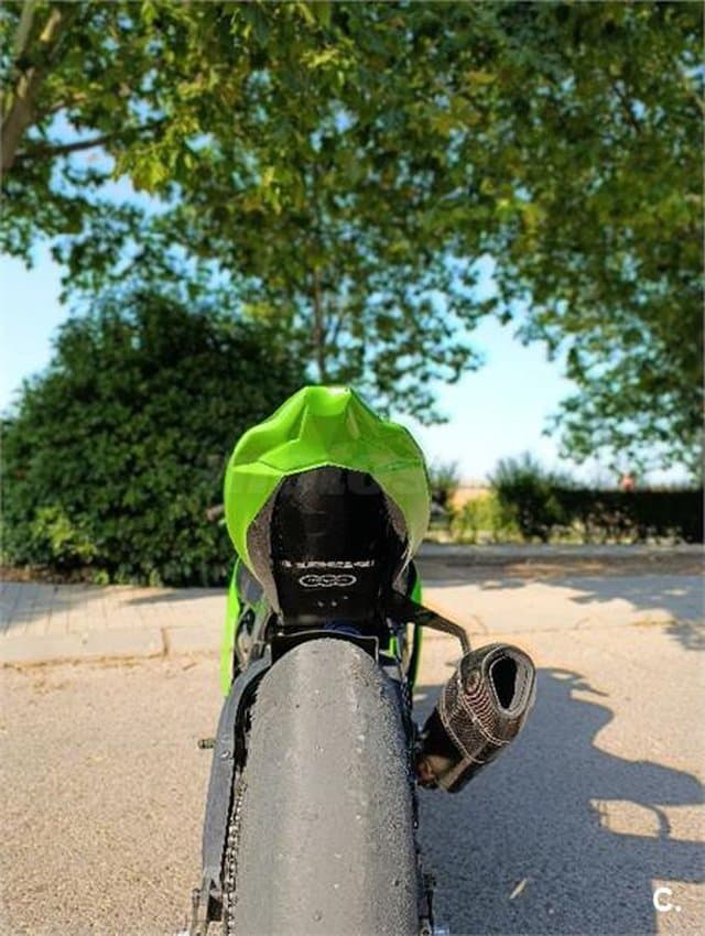 Kawasaki ZX 10R 7600 € 2011 Madrid - 6