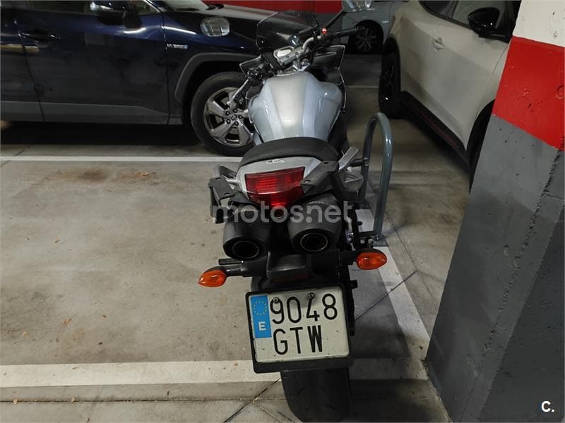 Yamaha FZ6 S S2 2500 € 2010 Madrid - 1