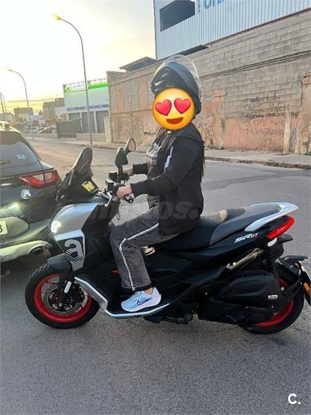 Aprilia SR GT 125 3500 € 2024 Castellón - 5
