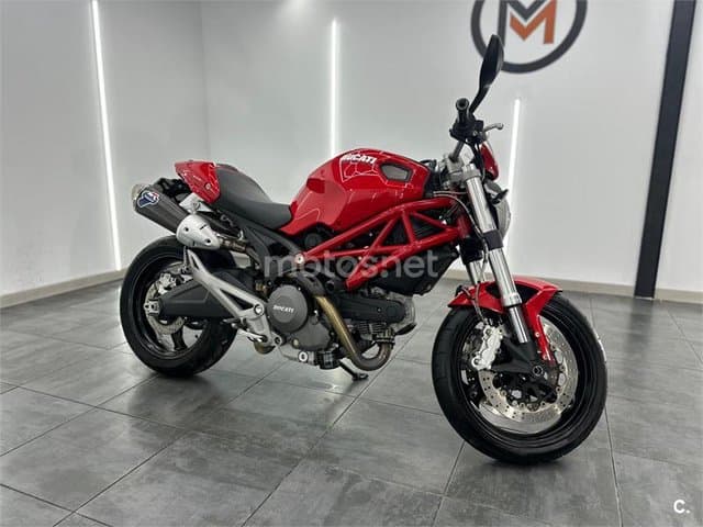 Ducati Monster 696 5900 € 2013 Málaga - 2