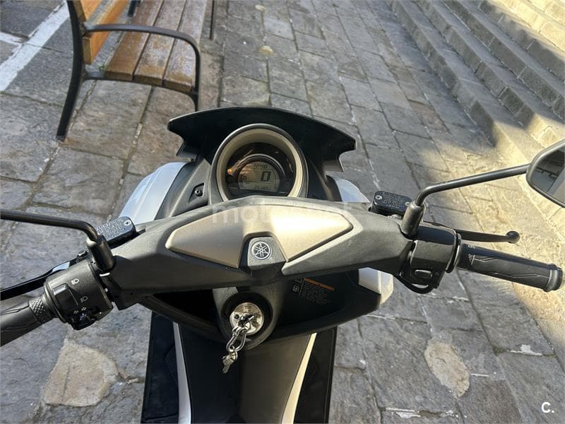 Yamaha NMAX 2200 € 2015 Barcelona - 4