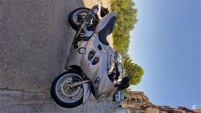 Suzuki GSX 750 F 1950 € 2002 Córdoba - 1