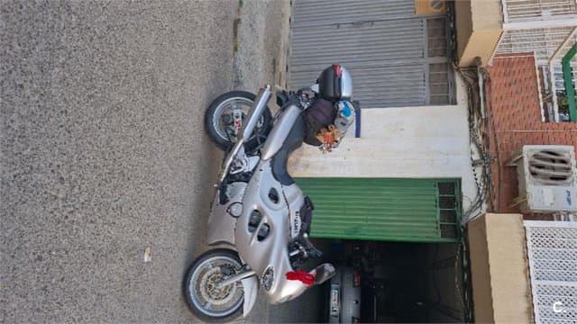 Suzuki GSX 750 F 1950 € 2002 Córdoba - 3