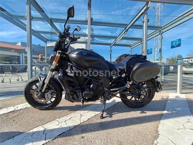 Benelli 502 C 4800 € 2022 Granada - 2