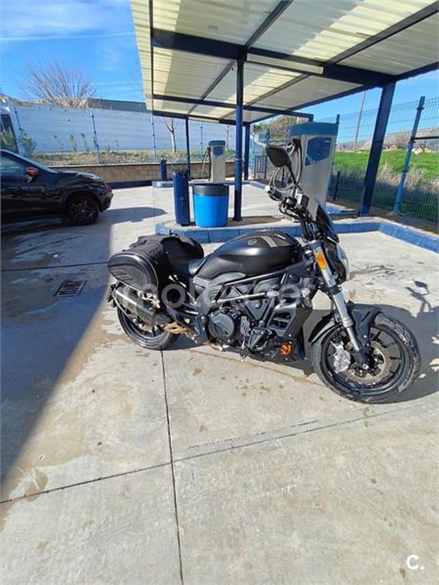 Benelli 502 C 4800 € 2022 Granada - 3