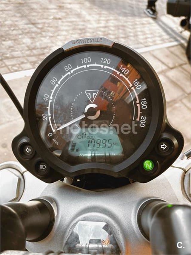 Triumph Bonneville Speedmaster 12.500 € 2023 Barcelona - 8