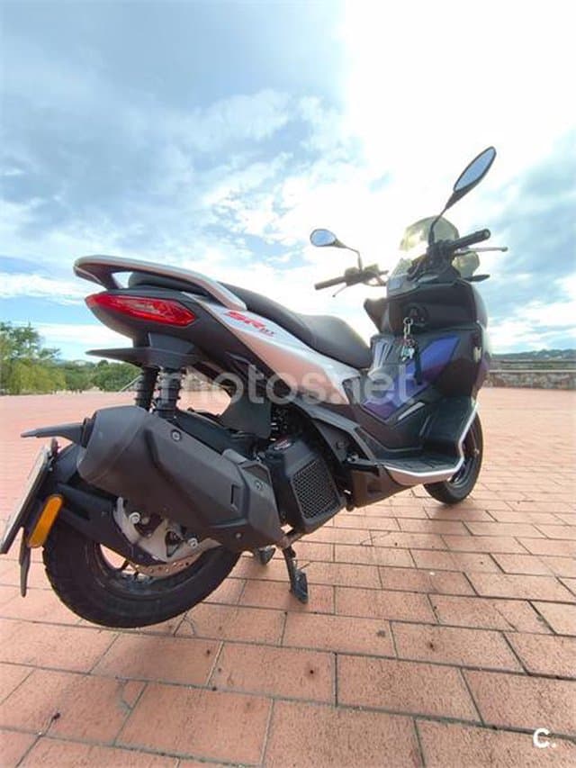 Aprilia SR GT 125 2100 € 2024 Barcelona - 13