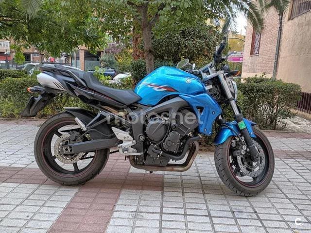 Yamaha FZ6 N S2 3300 € 2007 Granada - 2