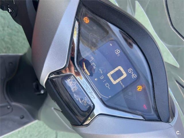 Honda SH 350i 4650 € 2023 Valencia - 4