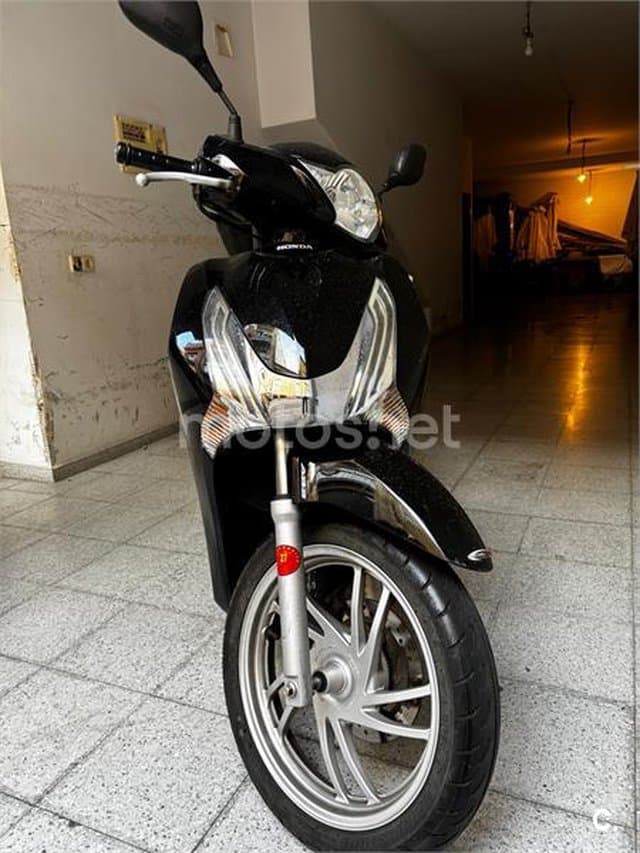 Honda SH Mode 125 1850 € 2014 Barcelona - 3