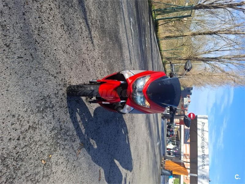 Yamaha NMAX 1850 € 2018 Bizkaia - 3