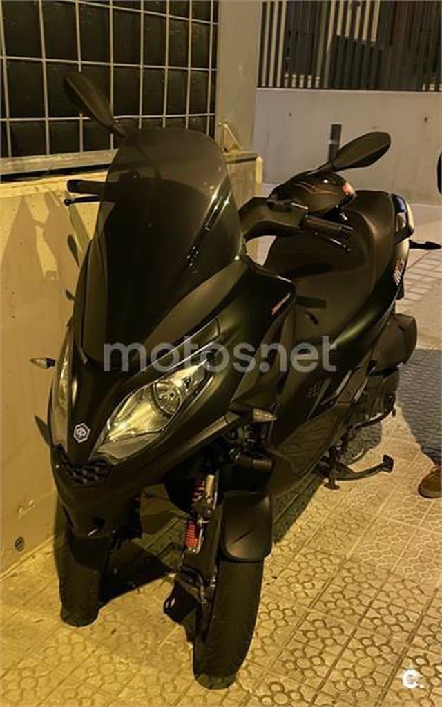 Piaggio MP3 5490 € 2021 Bizkaia - 2