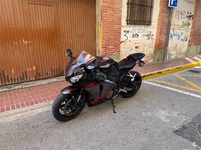 Honda CBR 1000RR 5500 € 2010 Alicante - 3