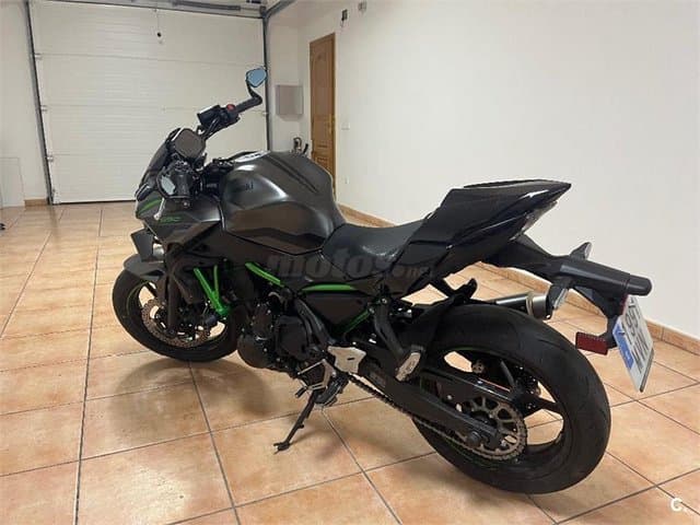 Kawasaki Z 650 5700 € 2024 Valencia - 4