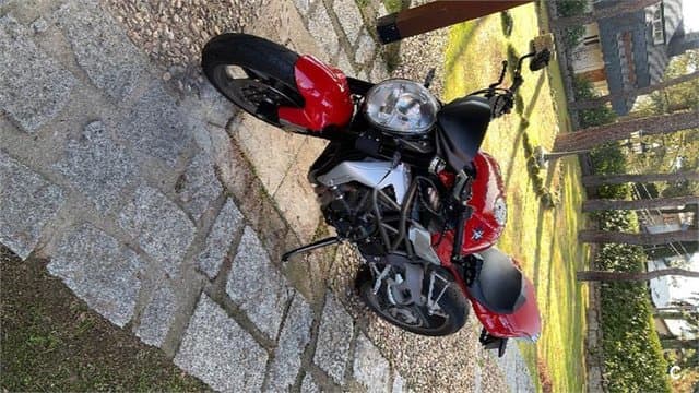 MV Agusta BRUTALE 990 R 4700 € 2012 Madrid - 3