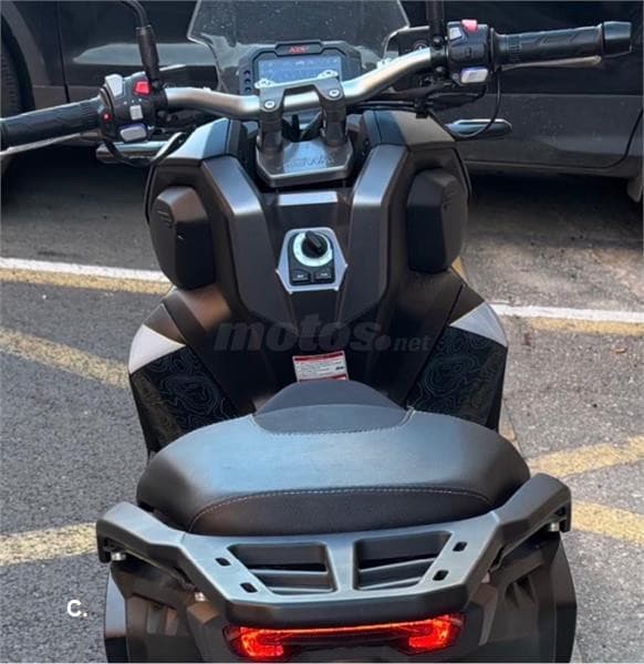 Keeway Vieste 300 XDV 3400 € 2024 Valencia - 6