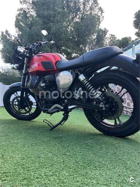 Moto Guzzi V7 II 3900 € 2016 Valencia - 8