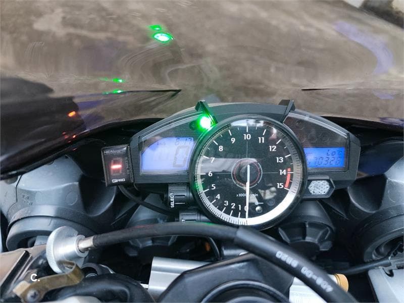 Yamaha YZF R1 8000 € 2008 Alicante - 2
