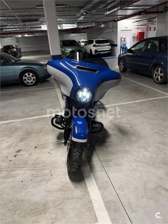 Harley-Davidson Street Glide 28.900 € 2024 Málaga - 1
