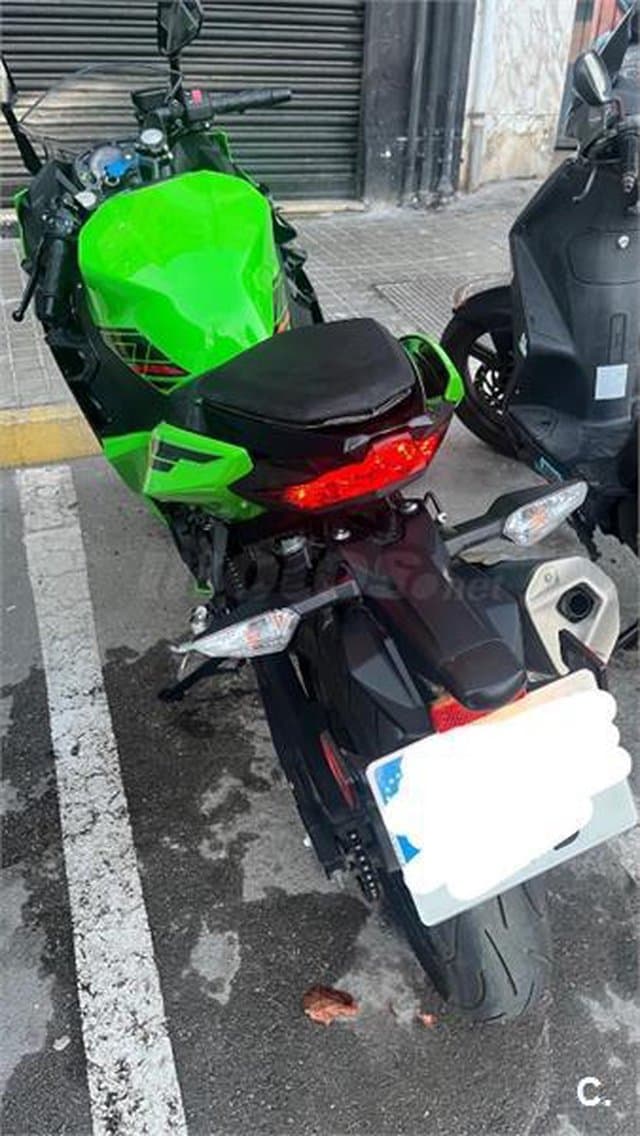 Kawasaki Ninja 400 5500 € 2023 Alicante - 6