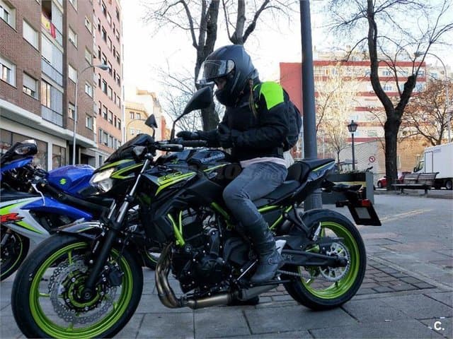 Kawasaki Z 650 5600 € 2021 Madrid - 8