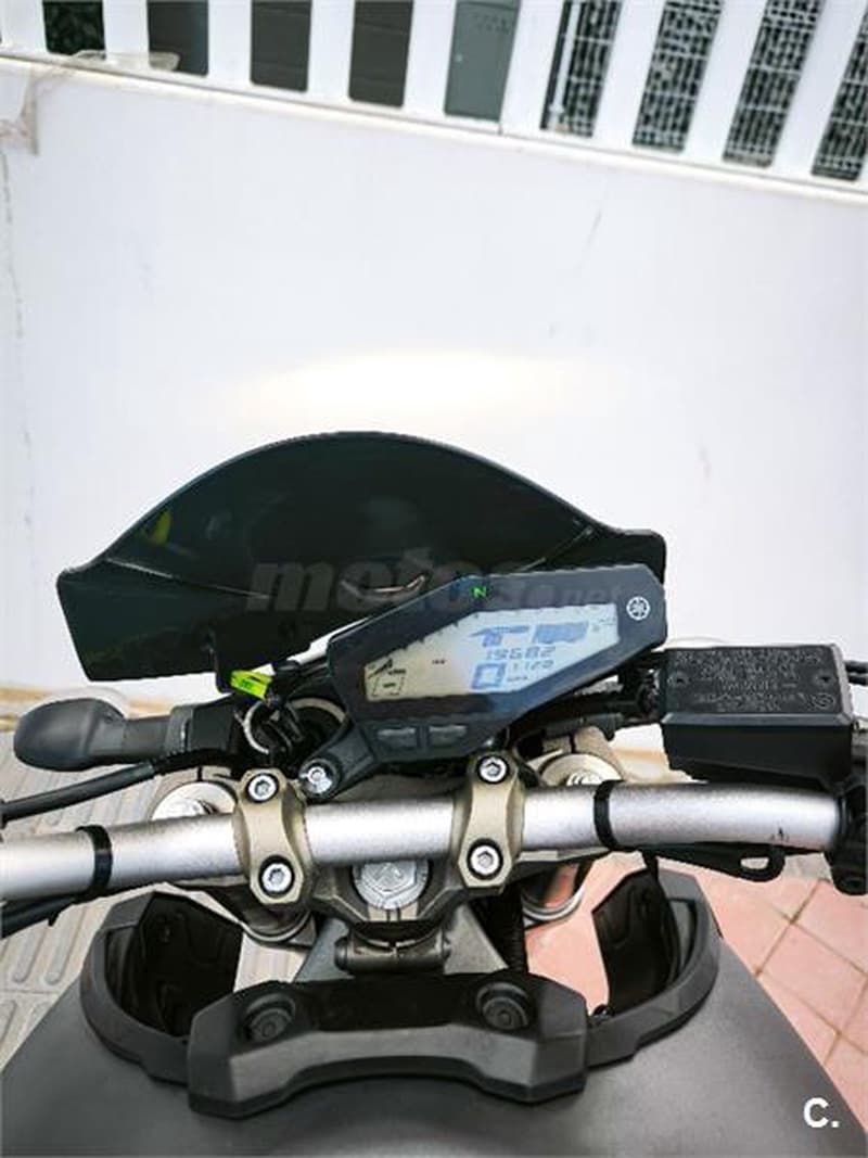 Yamaha MT 09 ABS 6600 € 2016 Madrid - 3